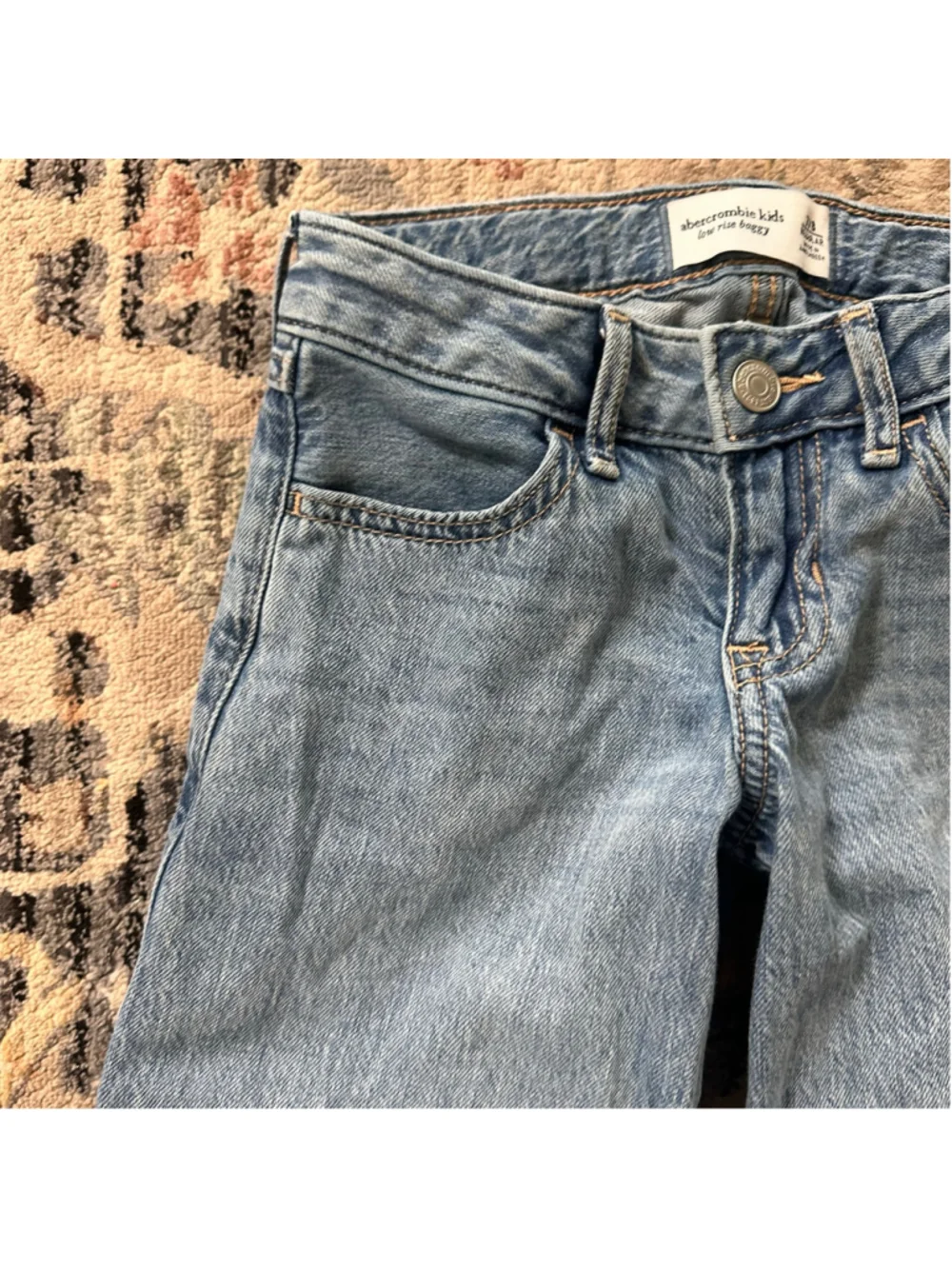 Girls Abercrombie Kids Low Rise Baggy Jeans Size 8 Blue
